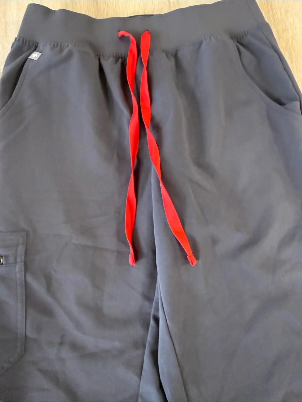 FIGS Charcoal Grey Casma Scrub Top Zamora Jogger Pants Set XS